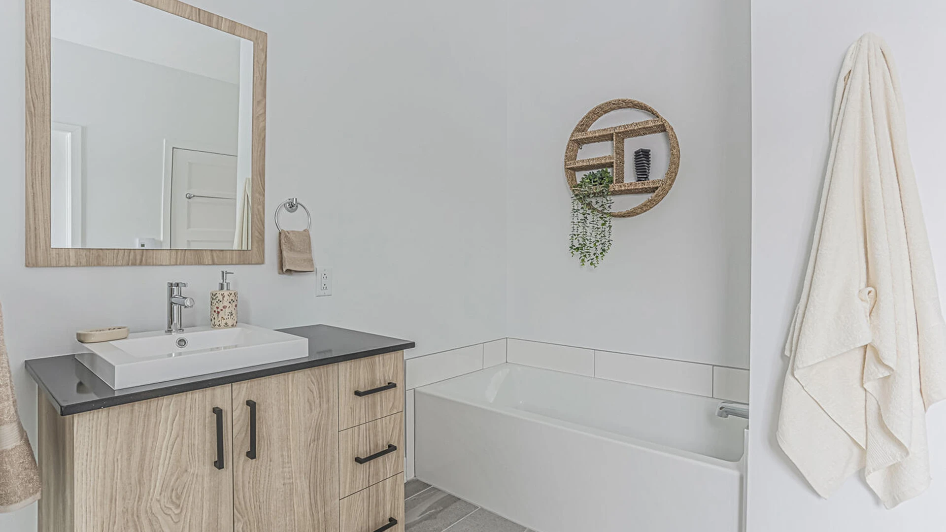 1920x1080px_Rue AgnesParent40_siteweb